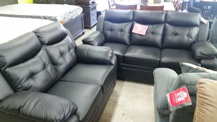 Black 2 pc sofa set