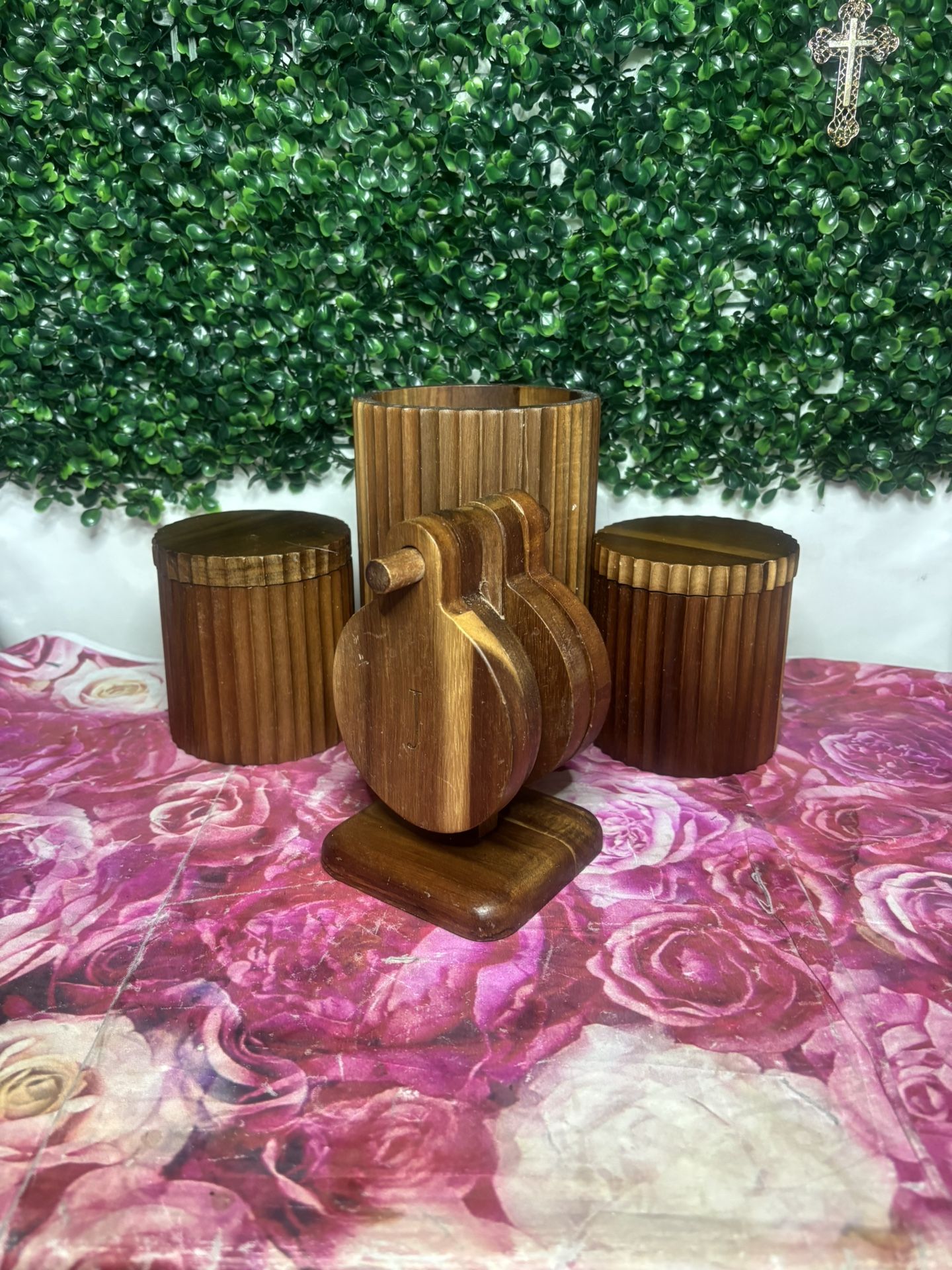 Wooden Kirkland Kitchen Jars And Coaster