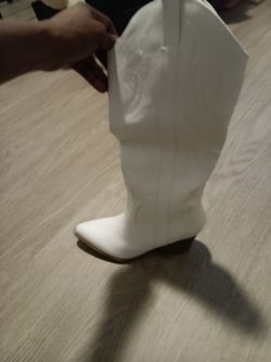 Woman's boots