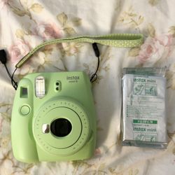 Polaroid camera Instax