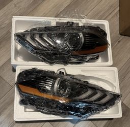 18-23 Mustang Rgb Headlight ( Color Changing) 