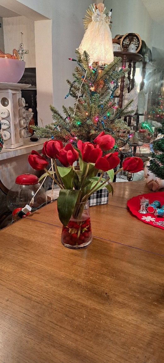 Beautiful Red Tulips In Clear Vase W/Scarlett Runner Beans, Gorgeous Gives The Illusion Of Fresh Cut Flowers