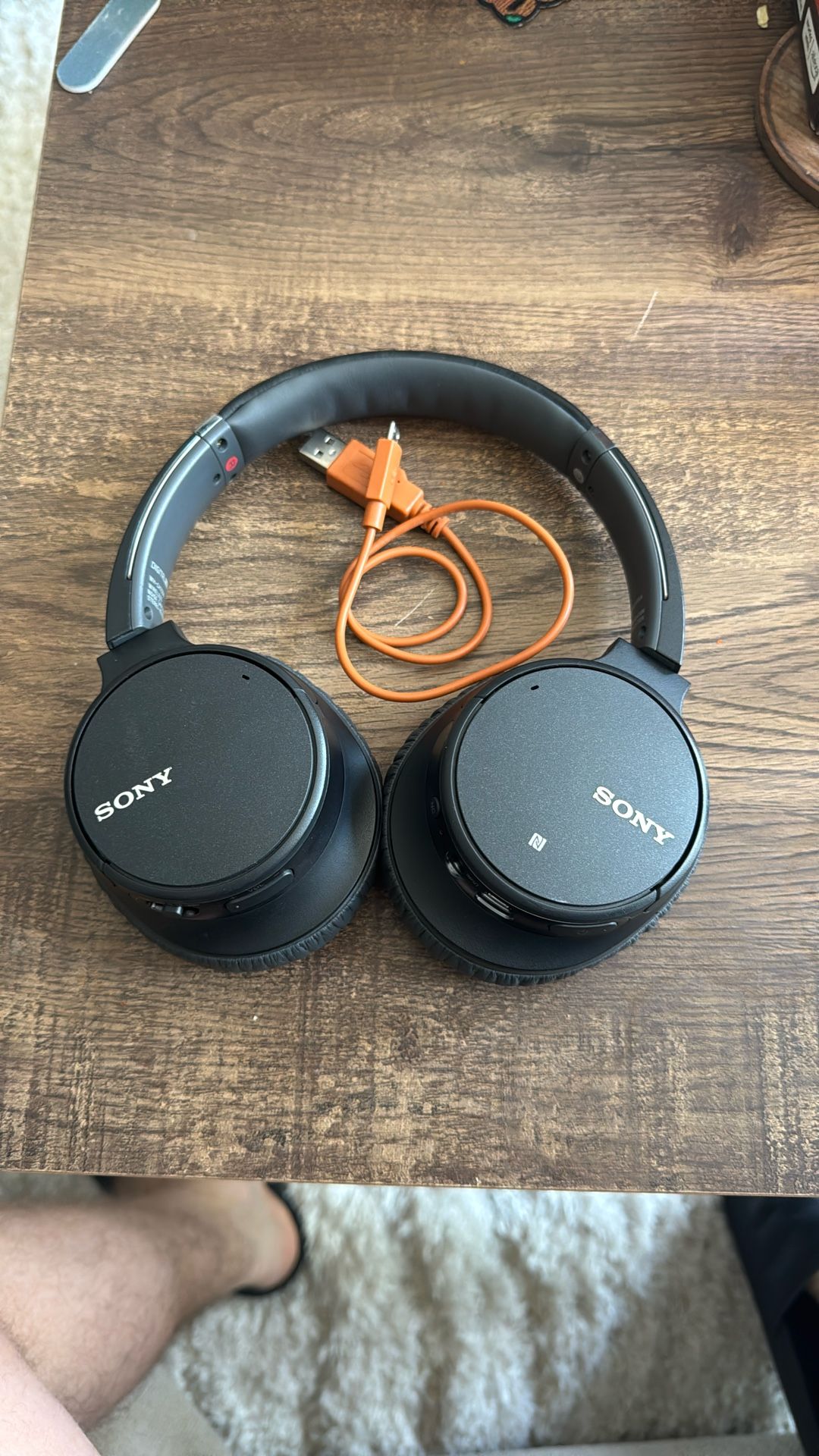 Sony Headphones WH-CH700n