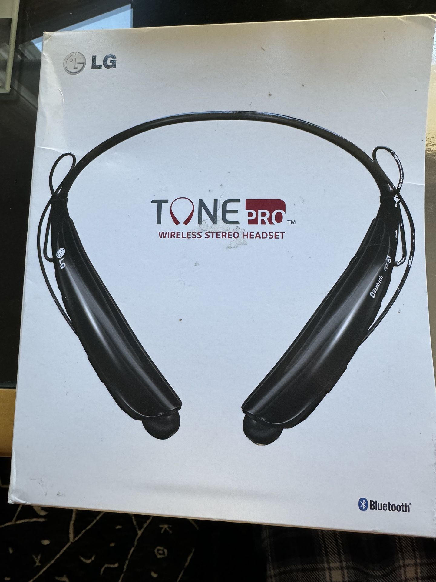LG Tone Pro HBS-750 Wireless Bluetooth Headphones Stereo Headset (BLACK)