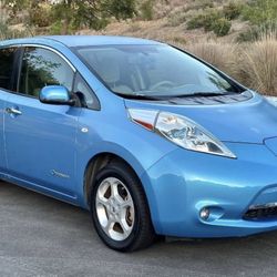 Nissan Leaf 