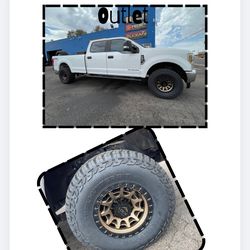 THE HOTTEST LOOK IN PHOENIX: BRONZE & BLACK WHEELS! 🏜️🔥 ​Tired of the same old look? Give your truck a modern edge with our massive selection of Bro