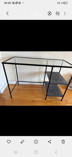 Bussiness/ glass desk like new