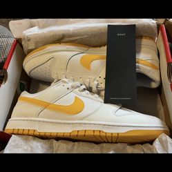 Men’s 12 Nike Dunk Low Retro White University Gold New In Box, Price neg.