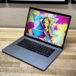 2019 15” MacBook Pro - 2.6 GHz i7 - 16GB - 1TB SSD