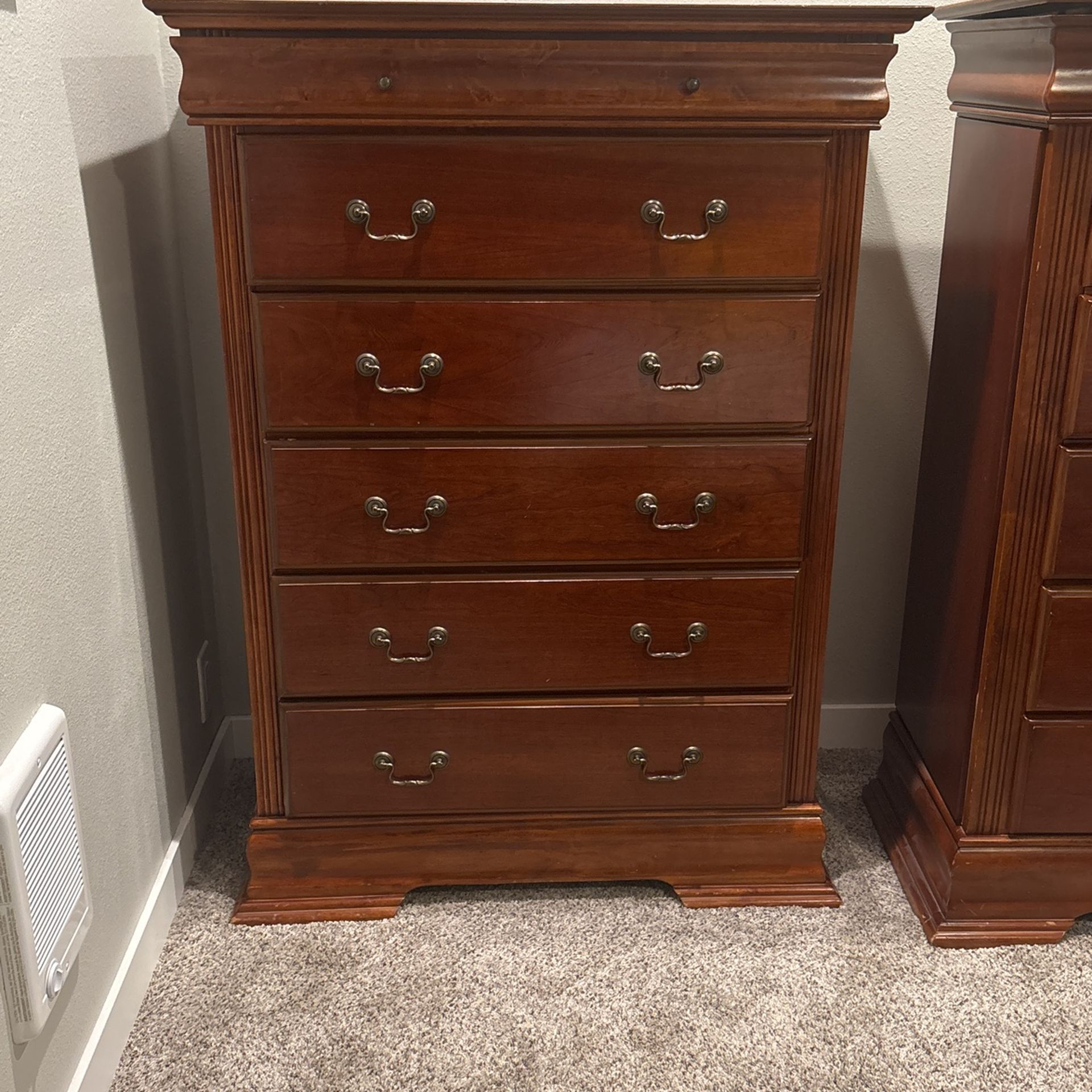 Dresser & Lingerie Cabinet