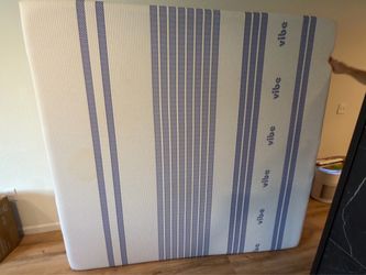12” King Vibe Memory Foam Mattress