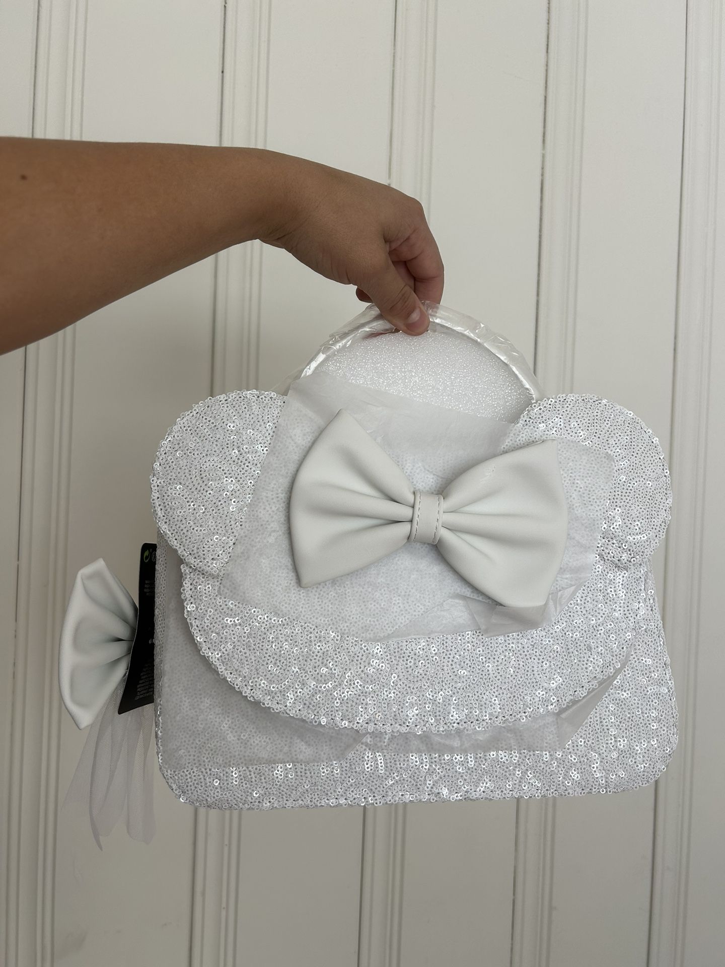 Loungefly Minnie Mouse Bride Purse