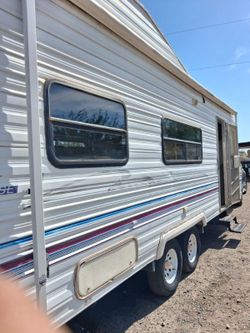 1999 wildwood toy hauler