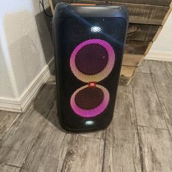 JBL Partybox 100
