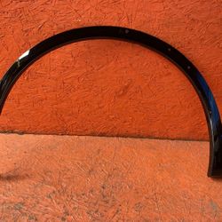 2021 2022 2023 AUDI Q5 FRONT LEFT FENDER FLARE WHEEL ARCH MOLDING OEM 80A853717J