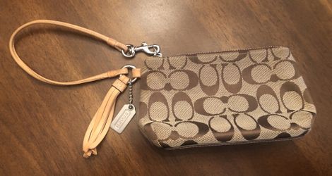 Coach wristlet