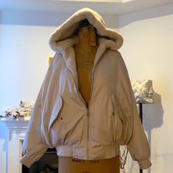 zara double sided faux fur jacket