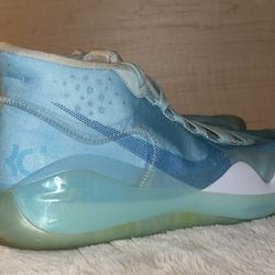 Nike KD 12 “blue gaze”