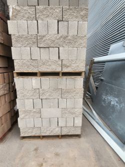 6" split face block
