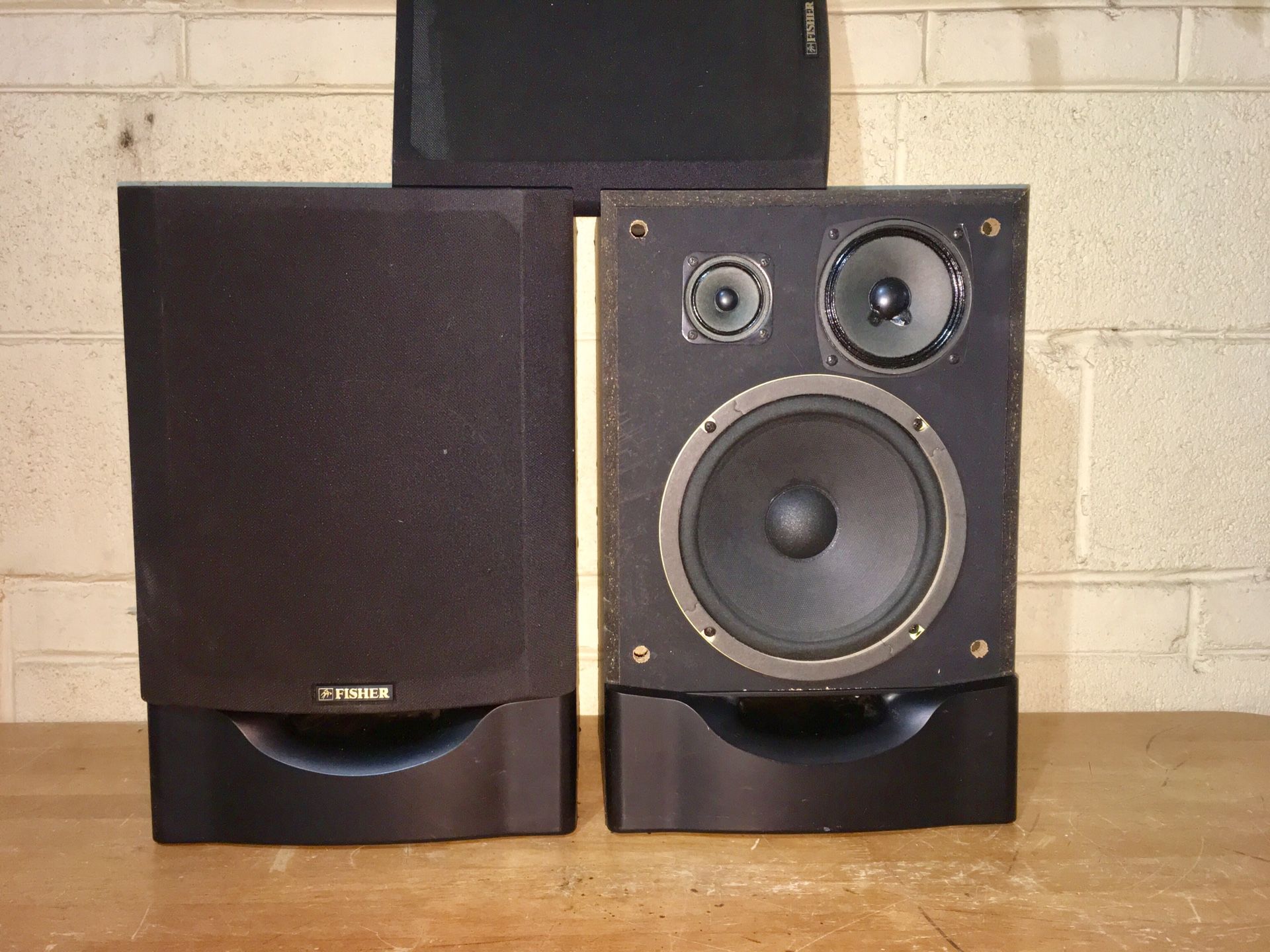 Fisher STM-993 3-Way Bass Reflex Large Black Bookshelf Stereo Speakers 100W pick up skokie IL