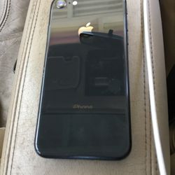 iPhone 8 64gb