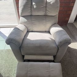 Recliner chair