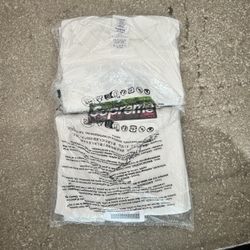 Supreme Fire Box Logo