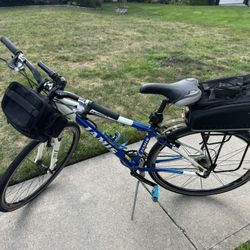 Jamis Allegro 2x Bike - Great Condition With 2 Carrying Bags 