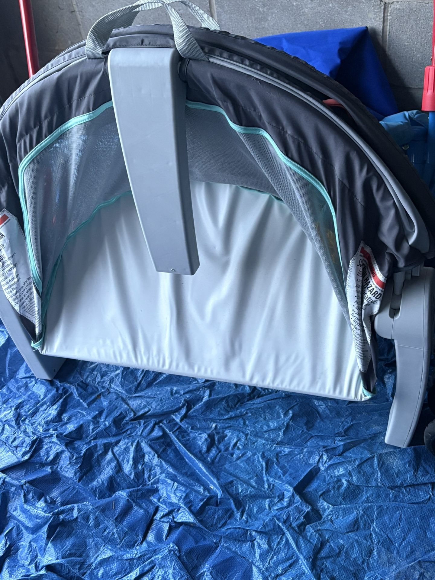Portable bassinet