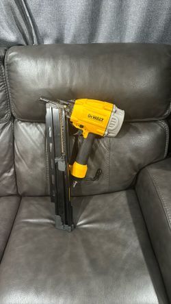 Dewalt Nail Gun