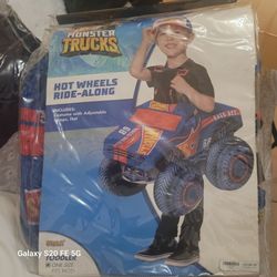HALLOWEEN COSTUME