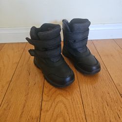Kids Snow Boots Size 13