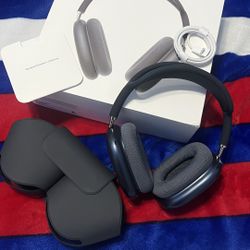 Apple Airpod Maxes Midnight Blue