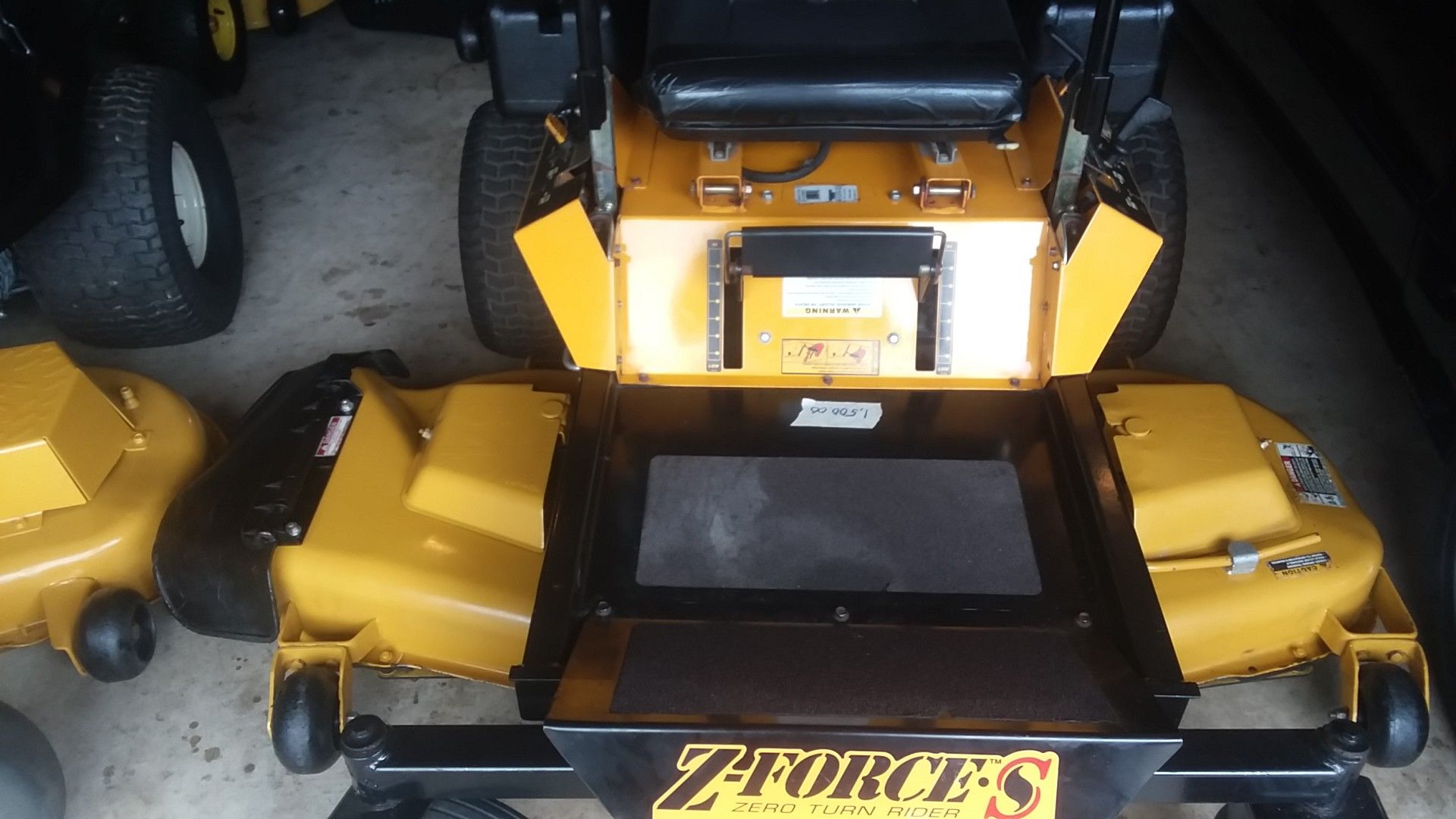 Cub Cadet zero turn (SOLD)