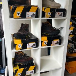 Work boots / All Sizes 5,6,7, 7.5 