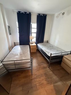 Twin bed