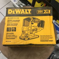 DEWALT 20 Volt Lithium Ion Cordless MAX XR Cordless Brushless Jig Saw