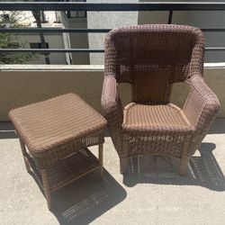 Wicker/plastic Chair And End Table