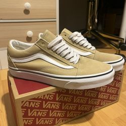 3 Different Converse 