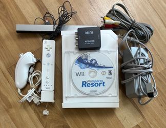 Nintendo Wii sports resort bundle