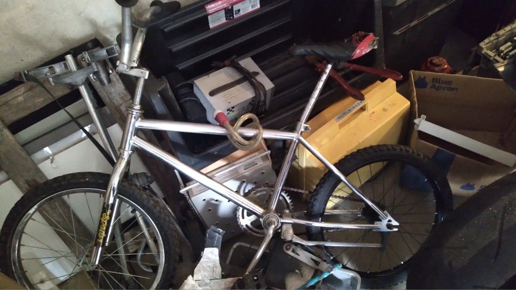 SCRAPPERS THAT FIND BIKES ?$$$$$$$