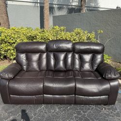 Beautiful Brown Red Wine Leather 3 Seater Sofa Couch Sectional Modern Contemporary Recliner Living Room