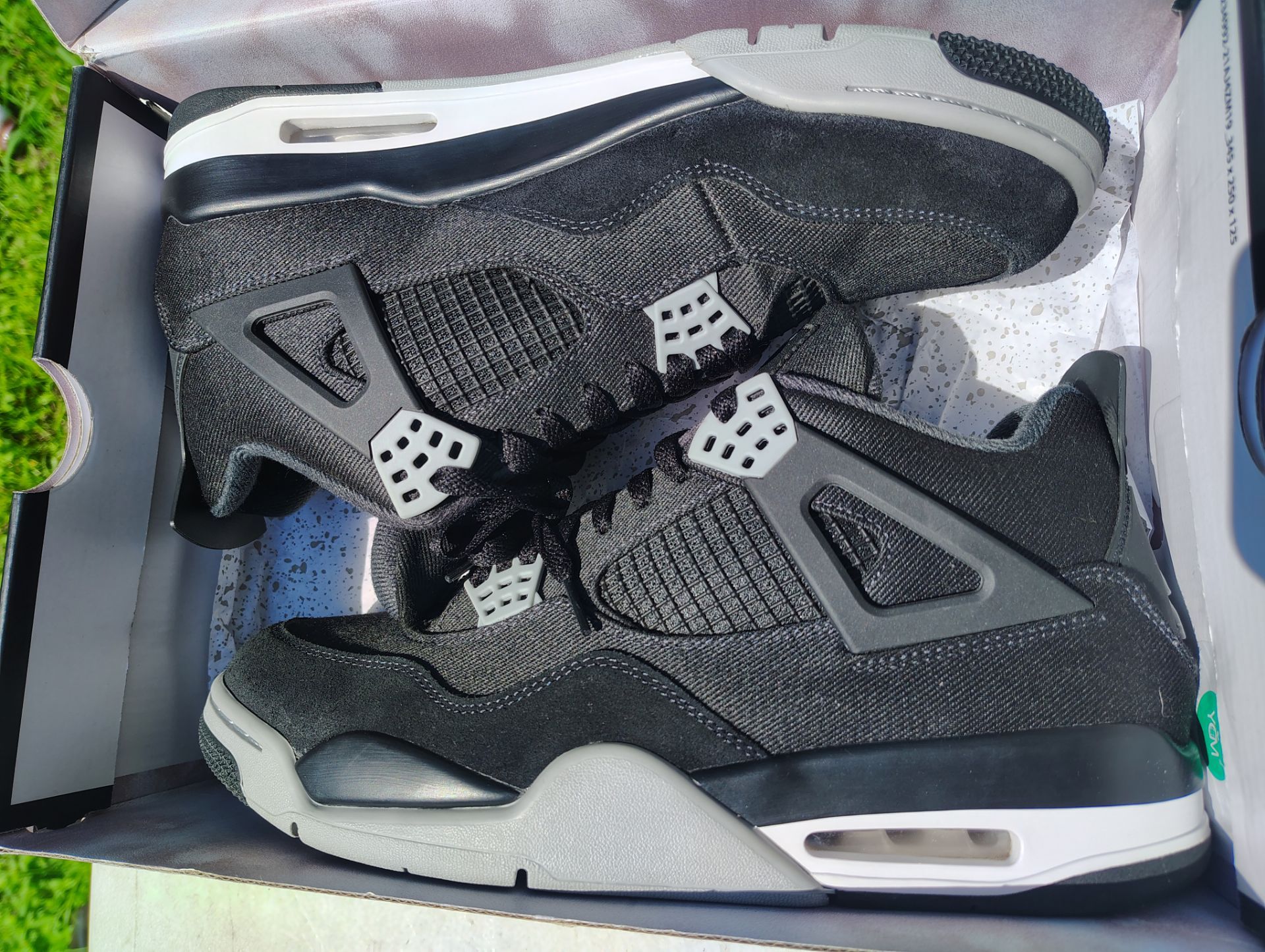 JORDAN 4 BLACK CANVAS