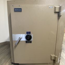 Atlas safe