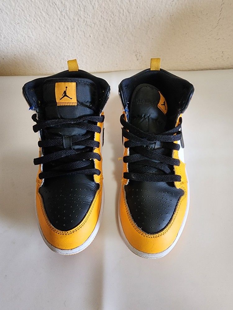 Jordan 1 Mid