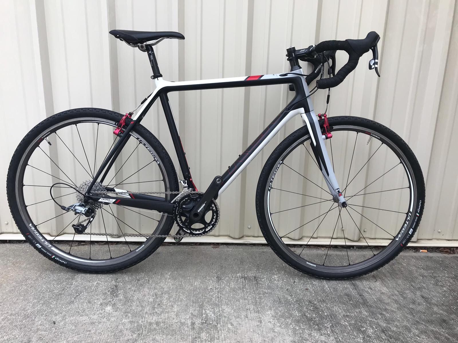 (GRAVEL BIKE) TREK CRONUS CX ULTIMATE CARBON
