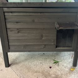 Outdoor Cat House