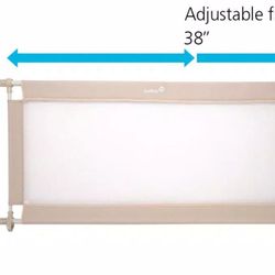 Safety 1st Wide Doorways 27 in. Multi-Purpose Security Gate