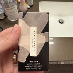 Never Used Fenty Skin Tint