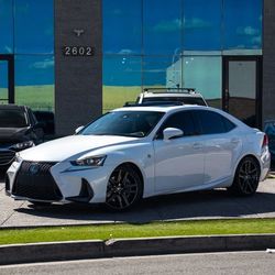 2019 Lexus IS